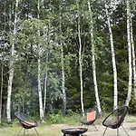 Zywiolowo - W Stylu Stodoly Z Placem Zabaw I Stawem - Ogien Feriehus Parchowo