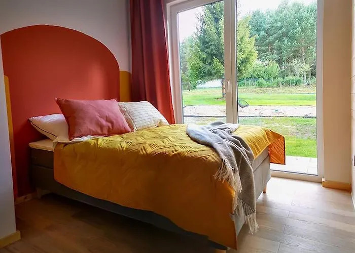 Zywiolowo - W Stylu Stodoly Z Placem Zabaw I Stawem - Ogien