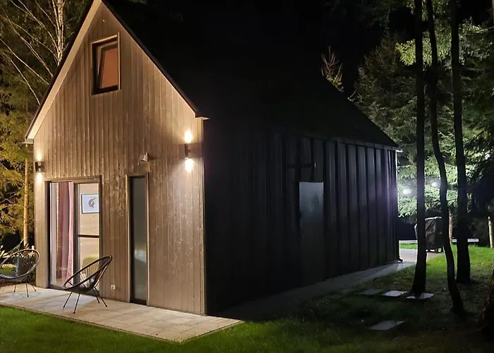 Дом отдыха Zywiolowo - W Stylu Stodoly Z Placem Zabaw I Stawem - Ogien